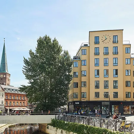 Danhostel * Århus